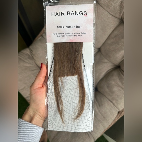 Clip-In Bangs - 100% Human Hair, Natural Brown, Lightweight & Realistic - Picture 3 of 4